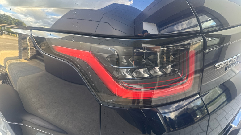 Land Rover Range Rover Sport 2.0 P400e HSE Dynamic 5dr Auto Estate